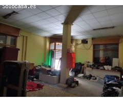LOCAR HACIENDO ESQUINA FICCIA ,, con 5 escaparates JUNTO A CONSUM