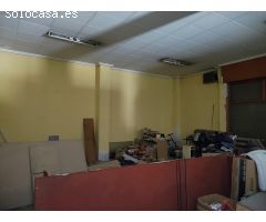 LOCAR HACIENDO ESQUINA FICCIA ,, con 5 escaparates JUNTO A CONSUM