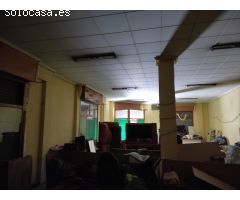 LOCAR HACIENDO ESQUINA FICCIA ,, con 5 escaparates JUNTO A CONSUM