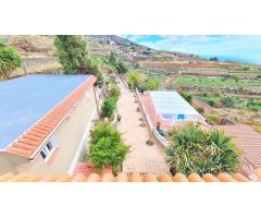 ¡OPORTUNIDAD! VILLA DE LUJO EN CANDELARIA