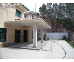 CHALET CON PARCELA DE 700M2 EN MONTEPINAR.