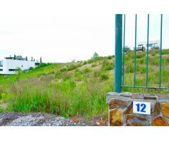 SOLAR EN LA PRESTIGIOSA ZONA DEL GOLF DE MASIA BACH