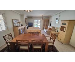 Chalet en Venta en Orihuela, Alicante