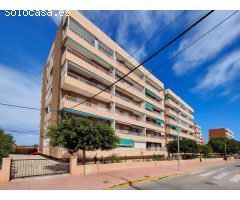 Apartamento en Venta en Torrevieja, Alicante