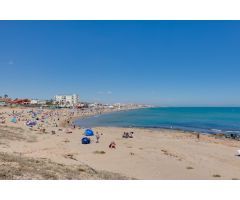Apartamento en Venta en Torrevieja, Alicante