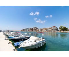 Apartamento en Venta en Torrevieja, Alicante