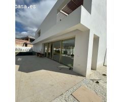 VILLA DE LUJO CON VISTAS AL MAR - LLAVE EN MANO