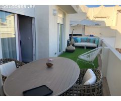PISO EN VENTA CON GRAN TERRAZA EN PUERTO DEPORTIVO