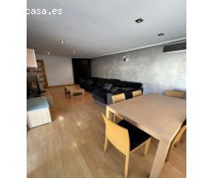 CHALET PAREADO EN URB. LOS BALCONES