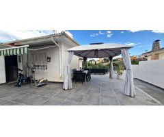 CHALET EN URB. LOS BALCONES TORREVIEJA