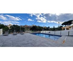 CHALET EN URB. LOS BALCONES TORREVIEJA