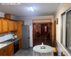 Chalet en Venta en La Albericia, Valencia