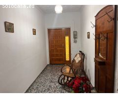 Chalet en Venta en La Albericia, Valencia