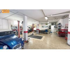 VENTA DE TALLER MECANICO O LOCAL DE 140 M2 CON PUERTA AUTOMATICA, VADO, VENTILACION Y LUZ NATURAL