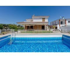 Chalet en Venta en Cunit, Tarragona