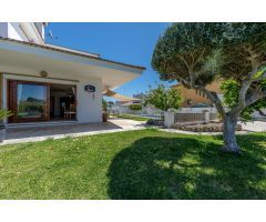 Chalet en Venta en Cunit, Tarragona