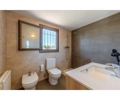 Chalet en Venta en Cunit, Tarragona