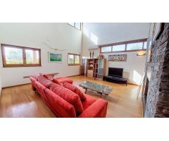 Villa de Lujo en Venta en La Platja de Calafell, Tarragona