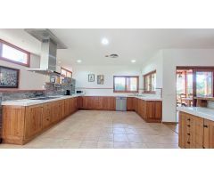 Villa de Lujo en Venta en La Platja de Calafell, Tarragona