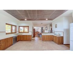 Villa de Lujo en Venta en La Platja de Calafell, Tarragona