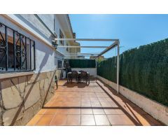 Chalet en Venta en Cunit, Tarragona