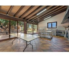 FINCA CON LICENCIA VACACIONAL EN SANTA EUGENIA