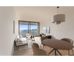 Ático dúplex con piscina privada, parking y trastero
