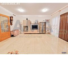 Chalet en Venta en Alzira, Valencia
