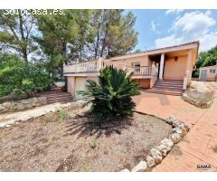 Chalet en Venta en La Albericia, Valencia