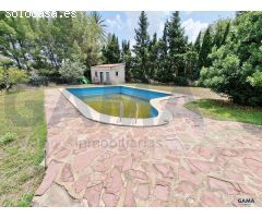 Chalet en Venta en La Albericia, Valencia