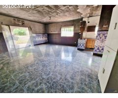 Chalet en Venta en La Albericia, Valencia