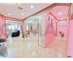 Chalet en Venta en Alzira, Valencia