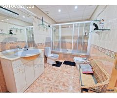 Chalet en Venta en Alzira, Valencia