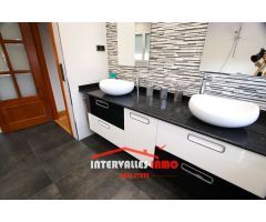 Chalet en Venta en Palau-Solitá i Plegamans, Barcelona