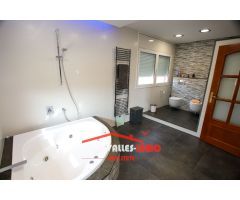 Chalet en Venta en Palau-Solitá i Plegamans, Barcelona