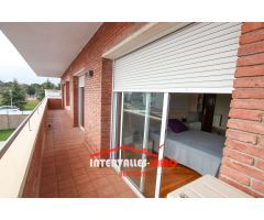 Chalet en Venta en Palau-Solitá i Plegamans, Barcelona