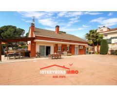 Chalet en Venta en Caldes de Montbui, Barcelona
