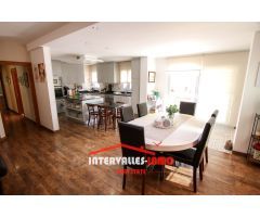 Chalet en Venta en Caldes de Montbui, Barcelona