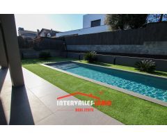 Chalet en Venta en Palau-Solitá i Plegamans, Barcelona