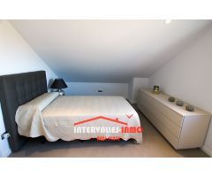 Chalet en Venta en Palau-Solitá i Plegamans, Barcelona