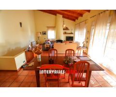 Chalet en Venta en Caldes de Montbui, Barcelona