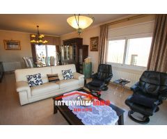 Chalet en Venta en Palau-Solitá i Plegamans, Barcelona