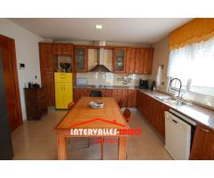 Chalet en Venta en Palau-Solitá i Plegamans, Barcelona