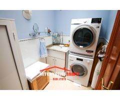 Chalet en Venta en Palau-Solitá i Plegamans, Barcelona