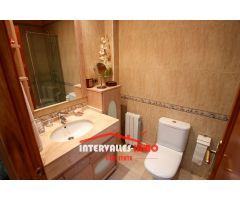 Chalet en Venta en Palau-Solitá i Plegamans, Barcelona