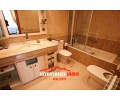 Chalet en Venta en Palau-Solitá i Plegamans, Barcelona