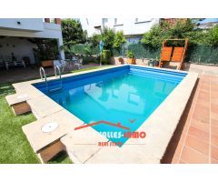 Chalet en Venta en Palau-Solitá i Plegamans, Barcelona