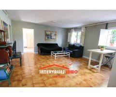 Chalet en Venta en Palau-Solitá i Plegamans, Barcelona