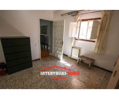 Chalet en Venta en Palau-Solitá i Plegamans, Barcelona