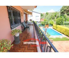 Chalet en Venta en Palau-Solitá i Plegamans, Barcelona